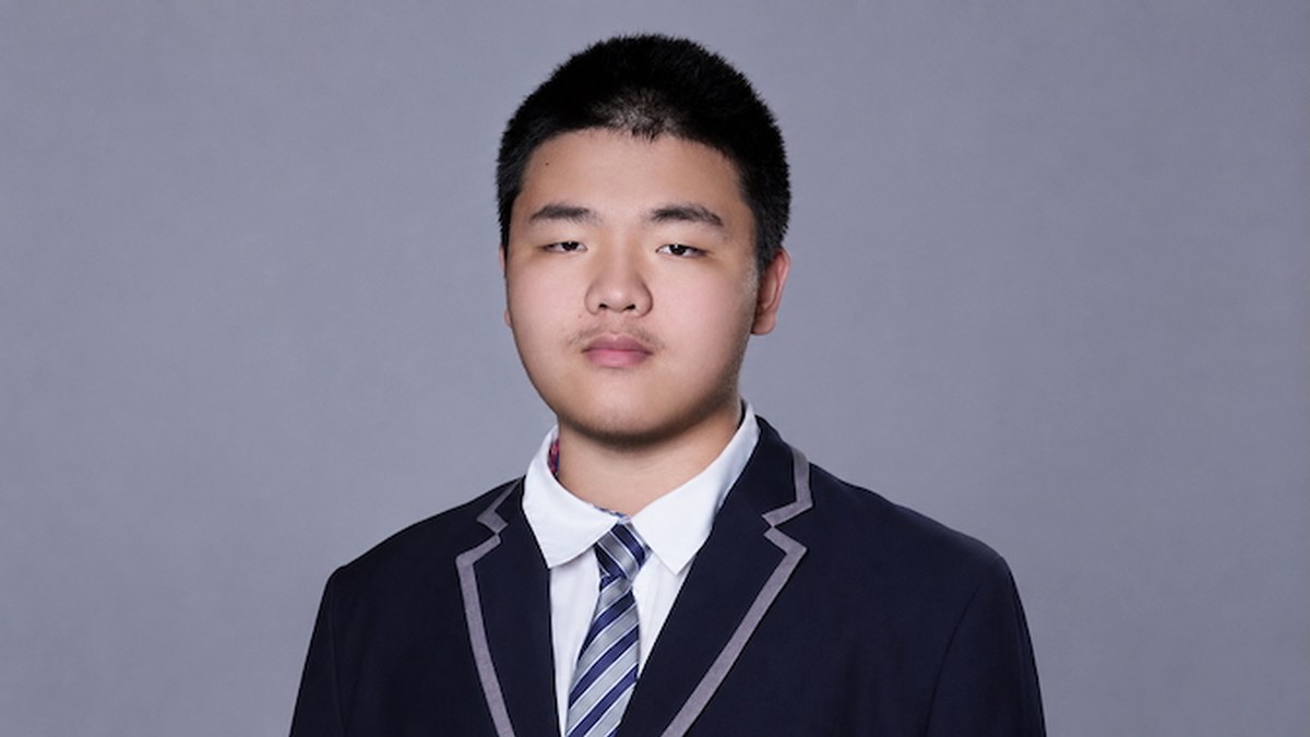 #304: How Toastmasters Changed a Teen's Life & Inspired Young Voices - Runfeng Bruce Yu cover image