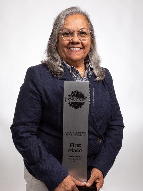 #260: Luisa Montalvo — 2024 World Champion of Public Speaking cover image