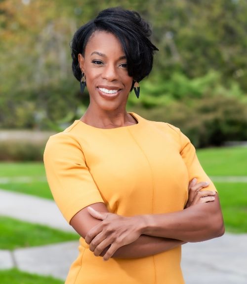 #240: Jocelyn B. Tyson—2023 World Champion of Public Speaking cover image