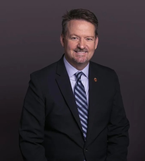 #261: Toastmasters: Celebrating 100 Years of History - Part 1 – Daniel Rex, CEO cover image