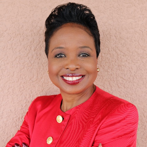 #211: Meet Dr. Shirley Davis – 2022 Golden Gavel Recipient cover image